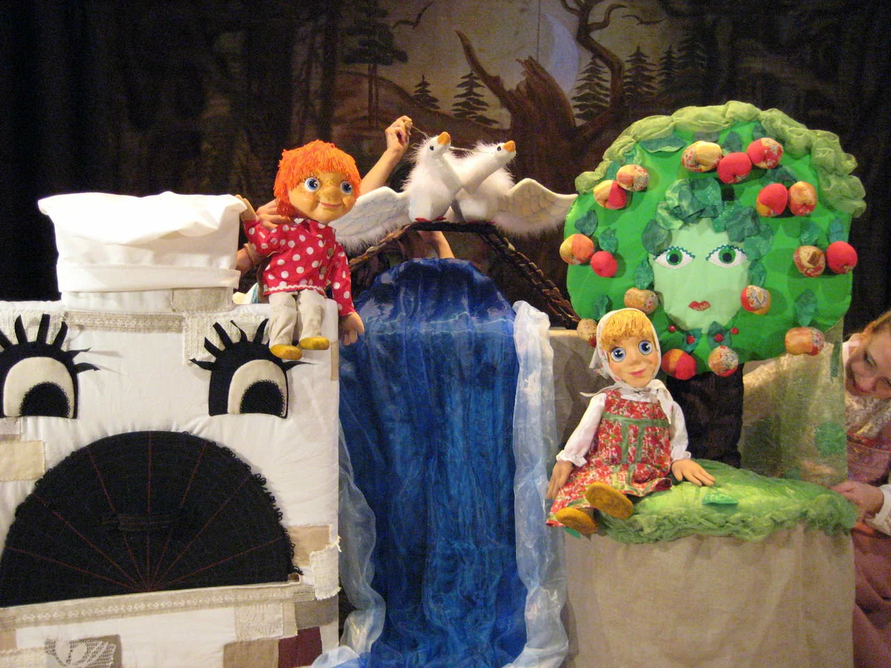 Фото ДМТЮА / сцена на Малой Дмитровке - Театры / цирки в Москве | Досугатор